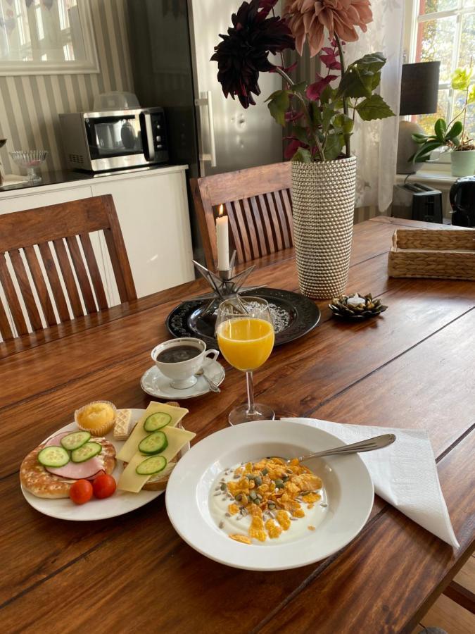 Ting1903 Bed & Breakfast Avesta Buitenkant foto